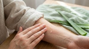 Apaiser le bouton de chaleur : rituels pour une peau saine