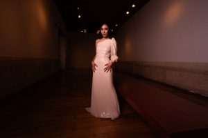 Robe invitée mariage : l'art de l'élégance et des codes